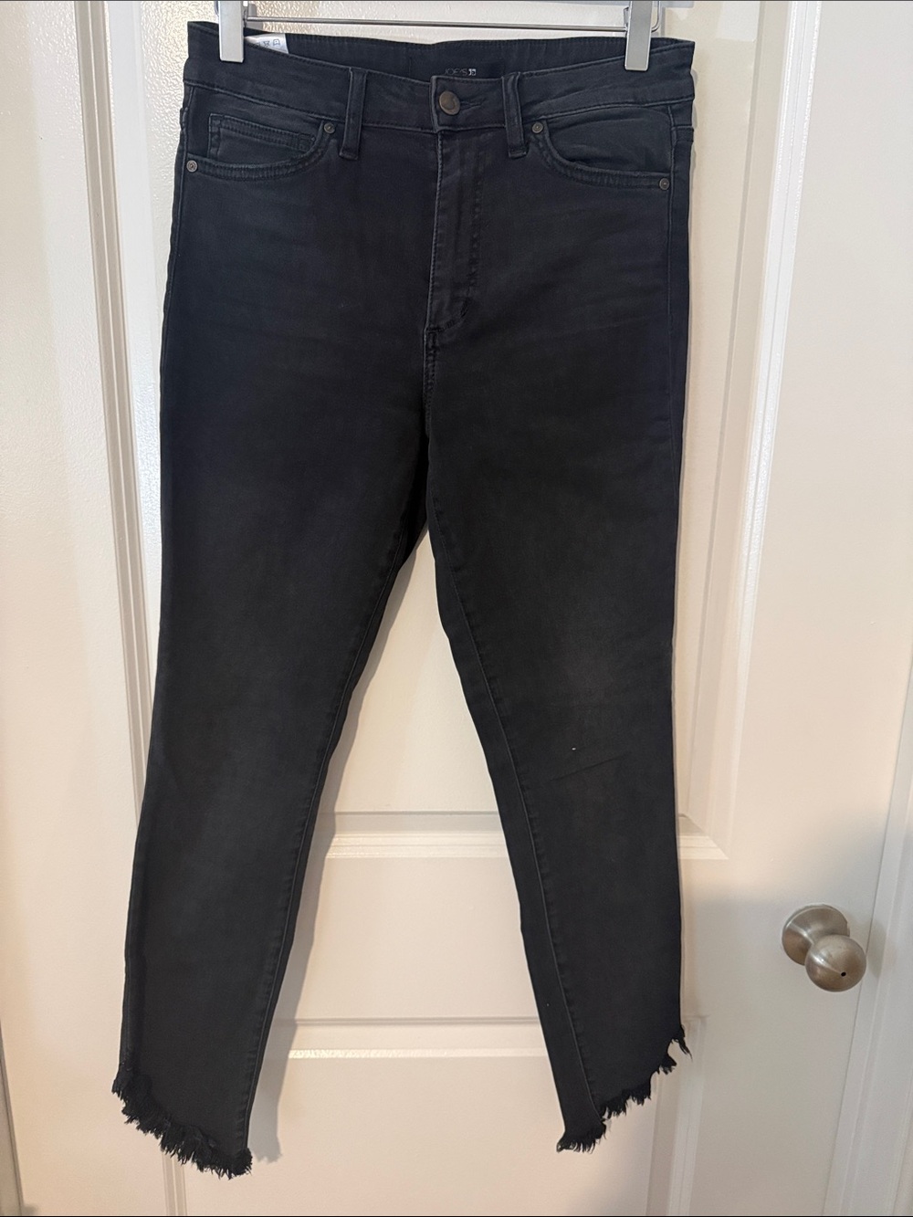 Joe’s Frayed-Hem Skinny Jeans